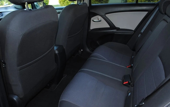 Toyota Avensis cena 68900 przebieg: 55000, rok produkcji 2017 z Czerwieńsk małe 326